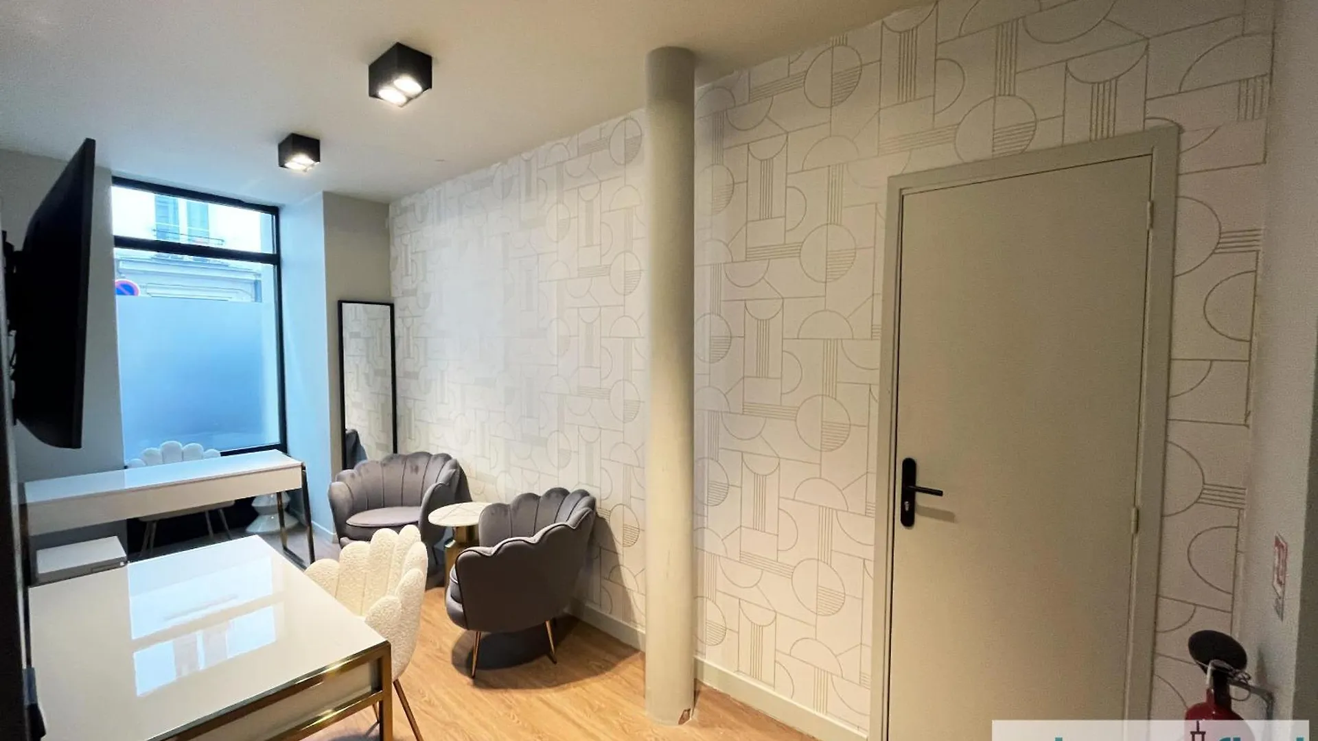 Apartment Urban Flat 97 - Spacious 1 Bedroom In