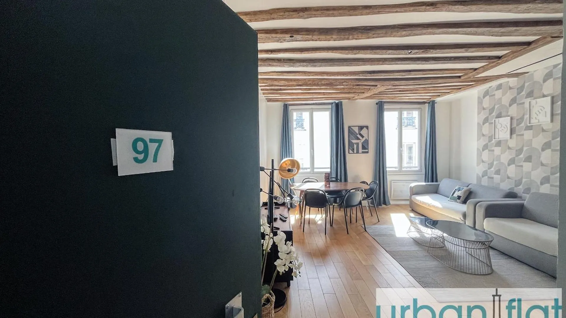 Urban Flat 97 - Spacious 1 Bedroom In * Paris