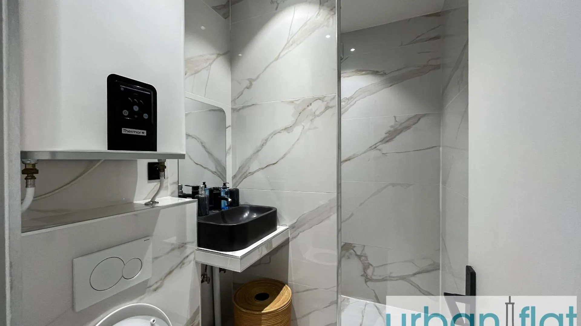 Apartment Urban Flat 97 - Spacious 1 Bedroom In