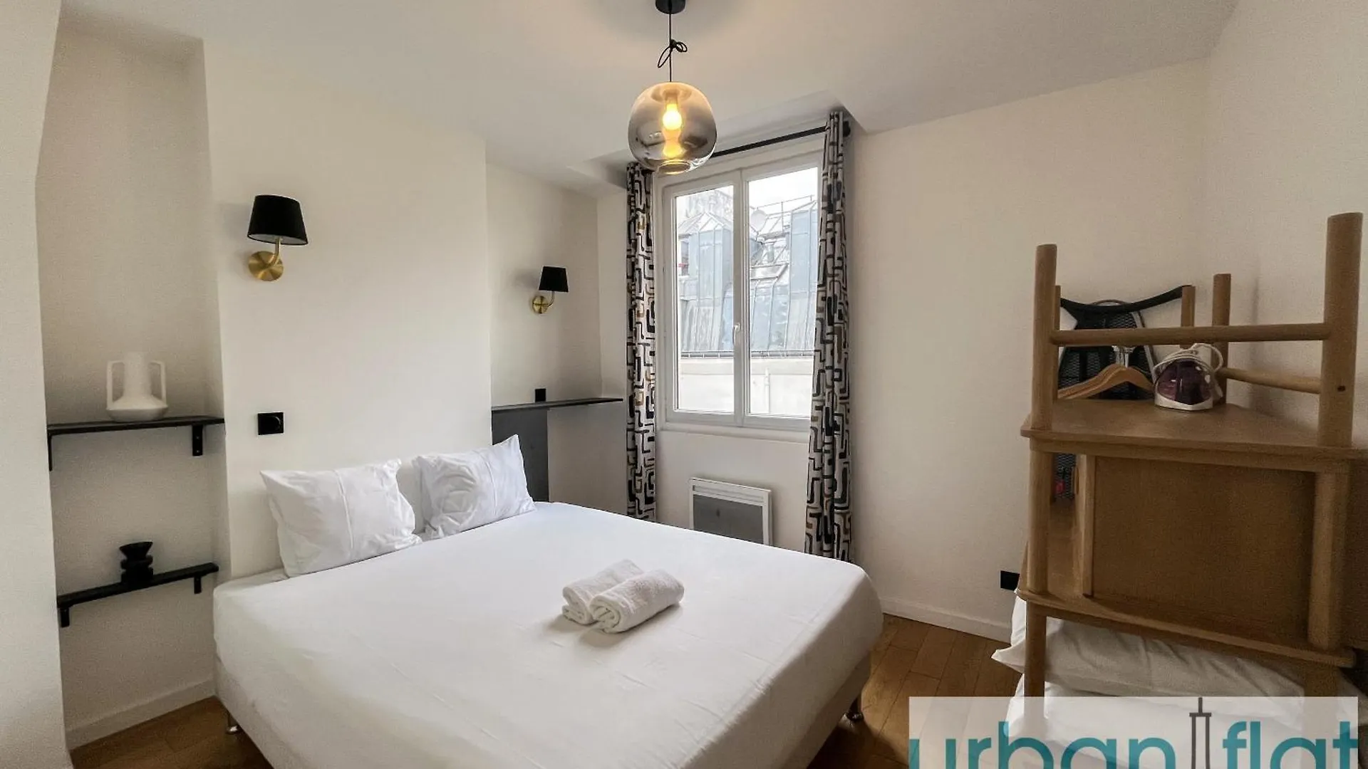 Apartment Urban Flat 97 - Spacious 1 Bedroom In *