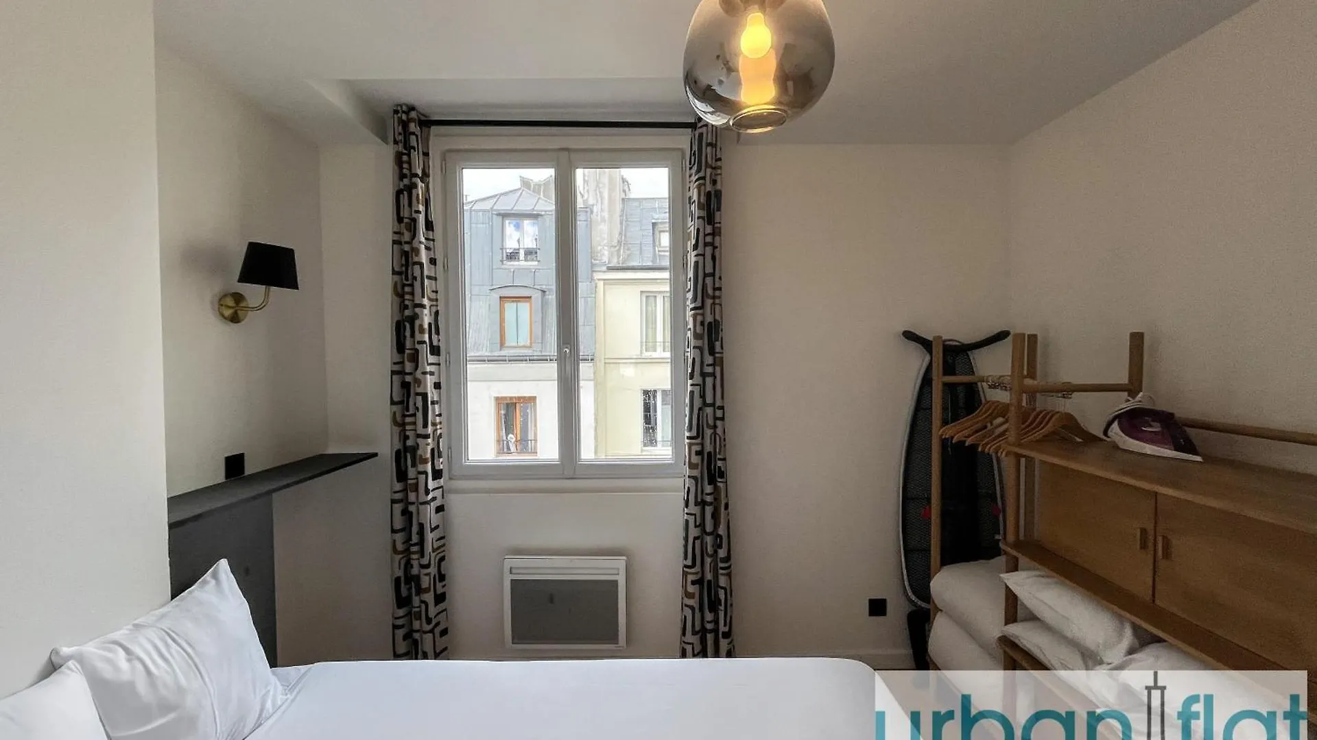 Urban Flat 97 - Spacious 1 Bedroom In Apartment